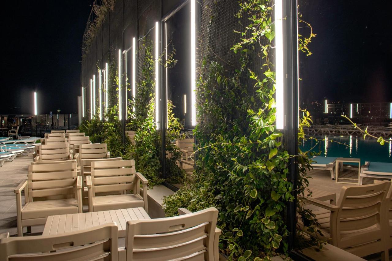 Hotel Beaumonde Garden ティビリシ エクステリア 写真
